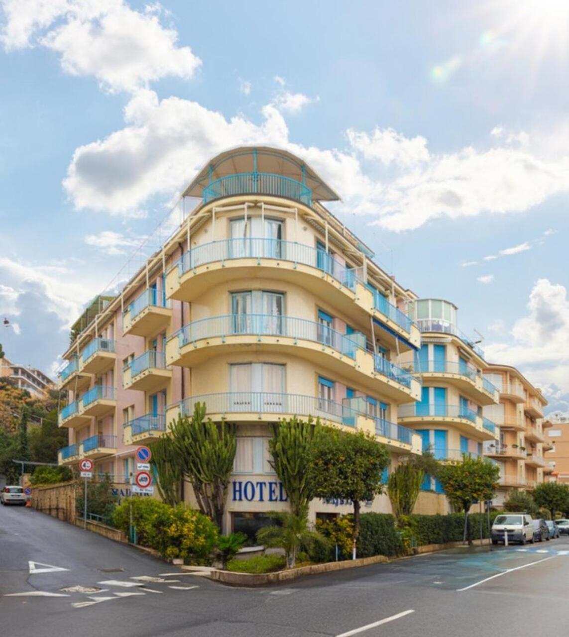 Hotel Majestic By Lvg Hotel Collection Alassio Exterior foto